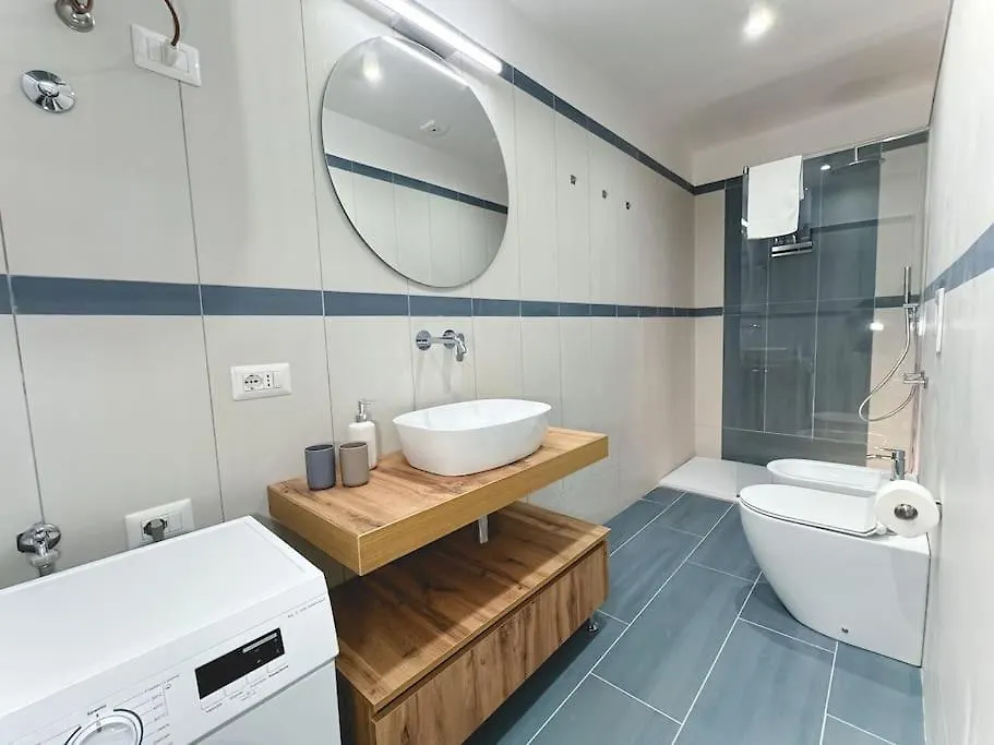 Apartment 6 N'Amore, Nel Cuore Di Napoli Italy
